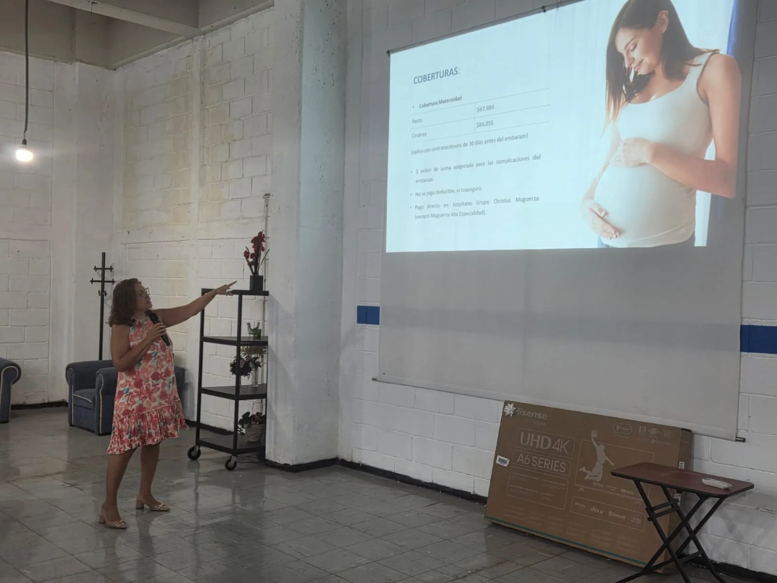 Platica de gastos medicos con Multiservicios